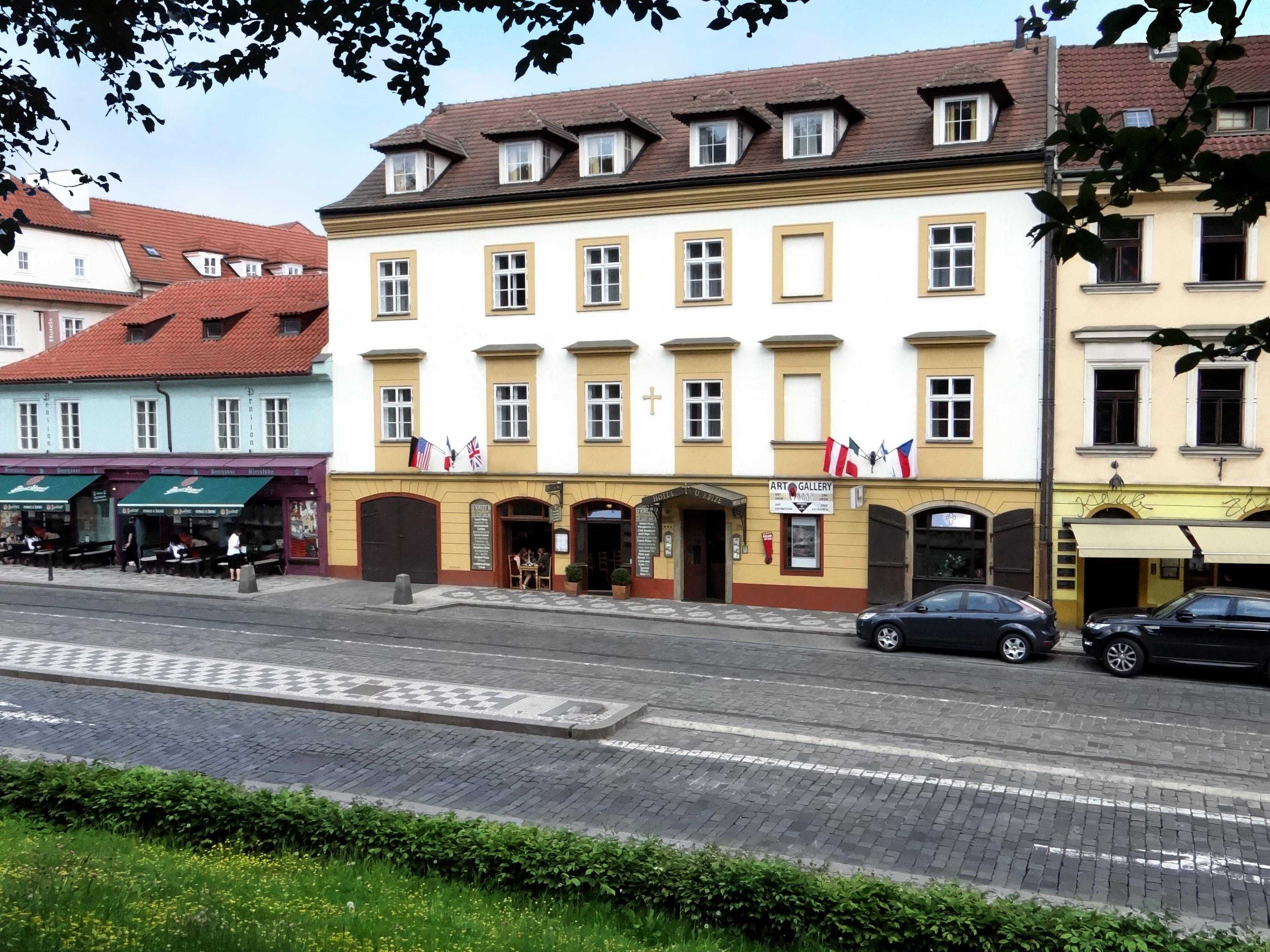 Hotel U Krize Prague Exterior photo
